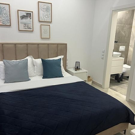 Apartment Artemis Himare Bagian luar foto